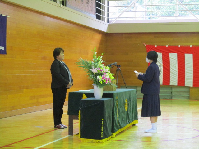 4/7第４３回上野中学校入学式